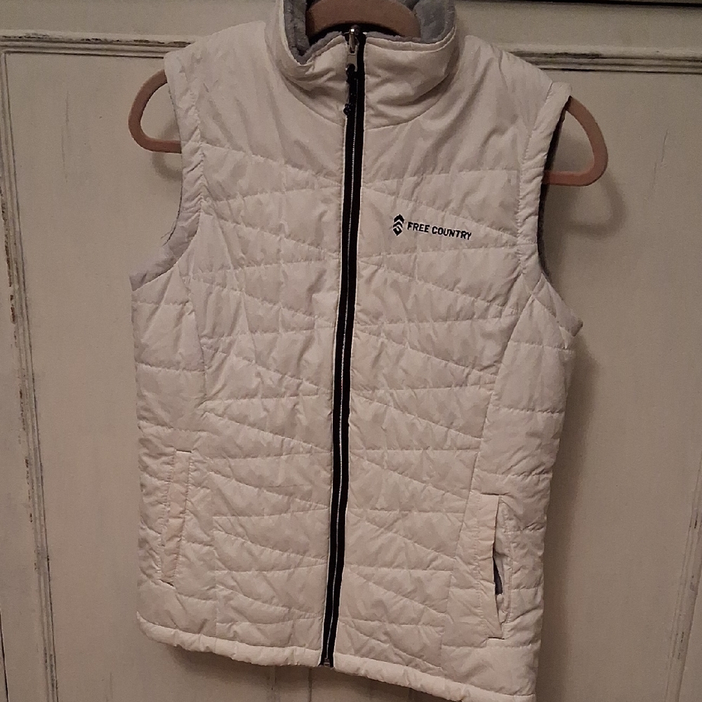 Free Country White Quilted Vest